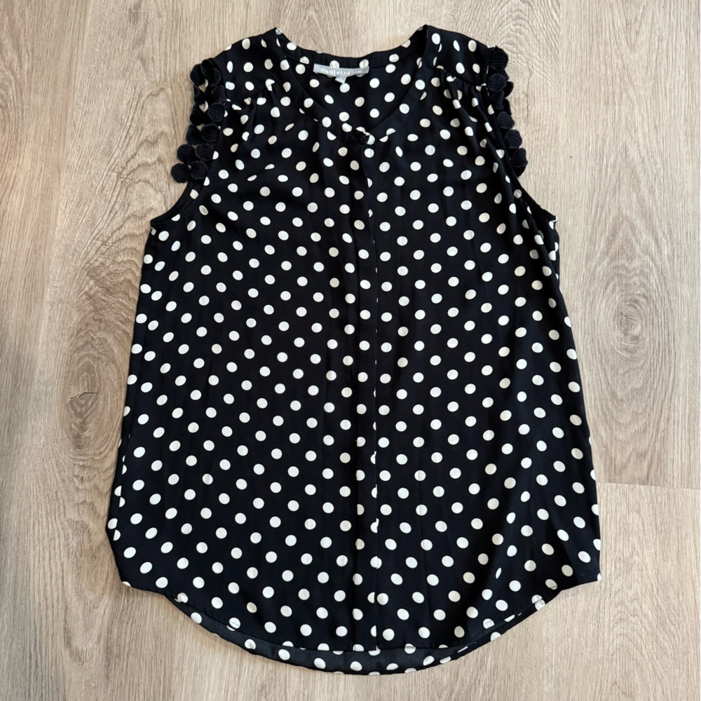 Daniel Rainn Black and White Polka Dot Top Size Small